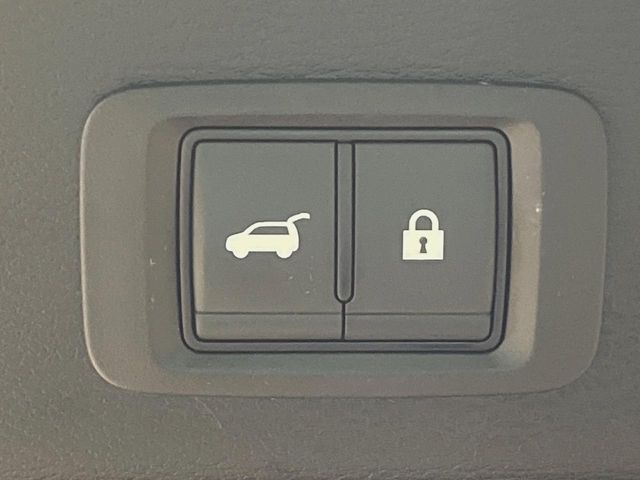 MITSUBISHI OUTLANDER PHEV 2023 Image 31