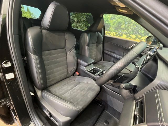 MITSUBISHI OUTLANDER PHEV 2023 Image 31