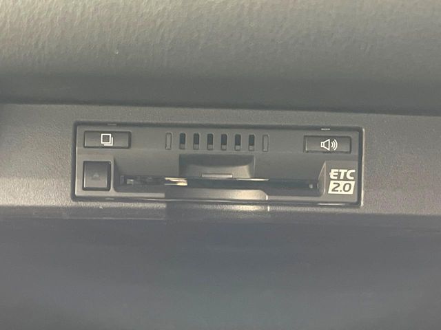 TOYOTA LEXUS NX300 AWD 2019 Image 31