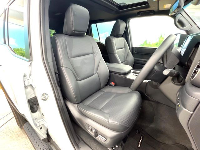 TOYOTA LANDCRUISER 250 2025 Image 31