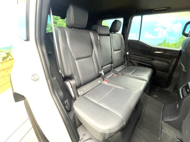 TOYOTA LANDCRUISER 250 2025 Image 31