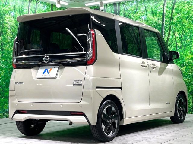 NISSAN ROOX 2022 Image 31