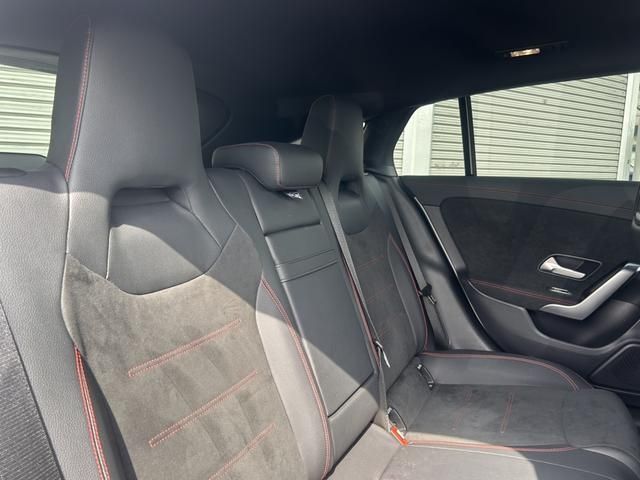 MERCEDES BENZ CLA SH 2023 Image 31