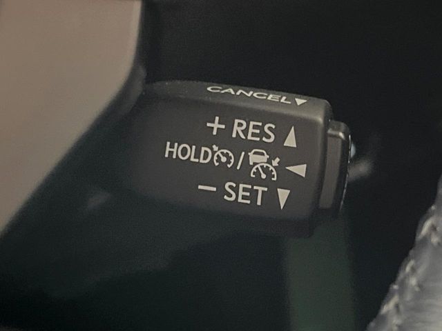 TOYOTA LEXUS IS300H 2021 Image 31