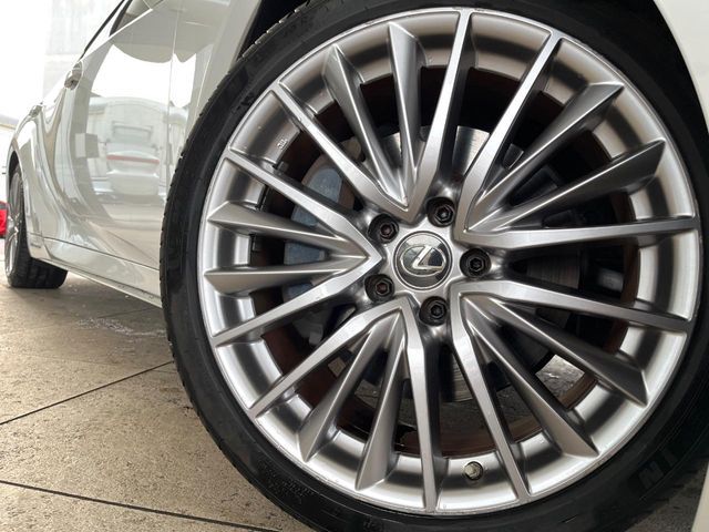 TOYOTA LEXUS IS300H 2021 Image 31