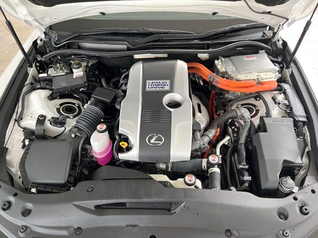 TOYOTA LEXUS IS300H 2021 Image 31