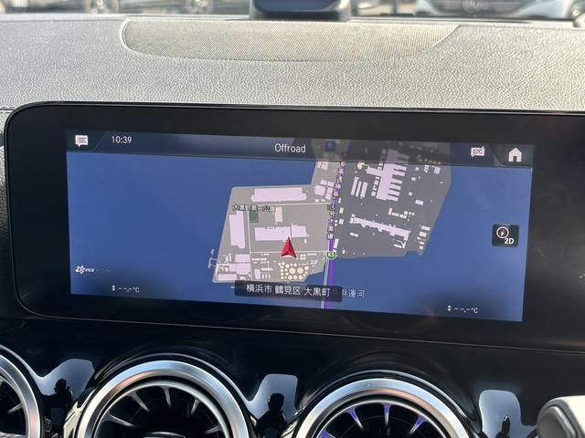 MERCEDES BENZ EQA 2021 Image 31