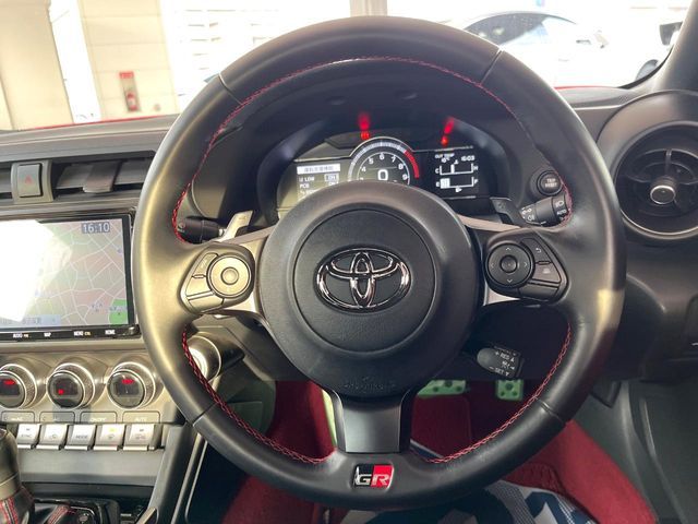 TOYOTA GR86 2021 Image 31