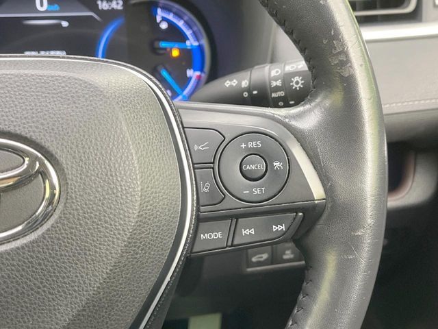 TOYOTA RAV4 HYBRID 4WD 2019 Image 31