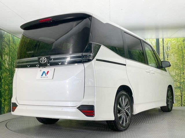 TOYOTA VOXY 2025 Image 31