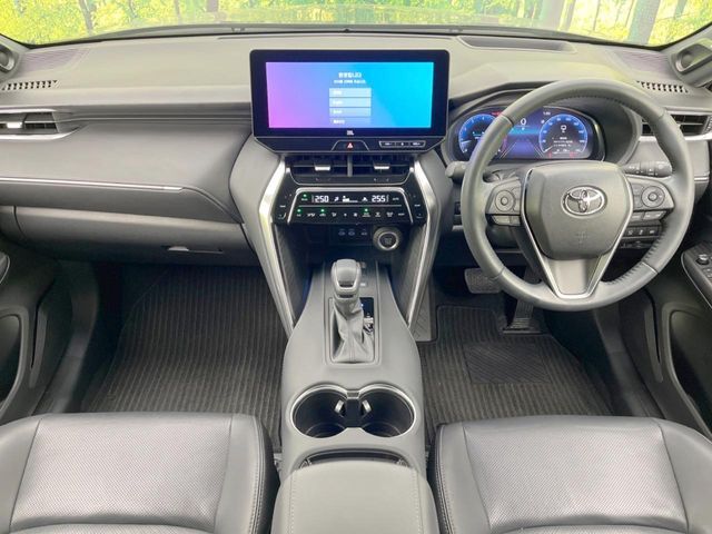 TOYOTA HARRIER 2WD 2023 Image 31