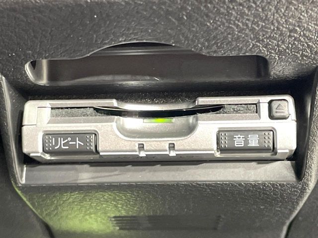 SUBARU IMPREZA 5DOOR 2011 Image 31