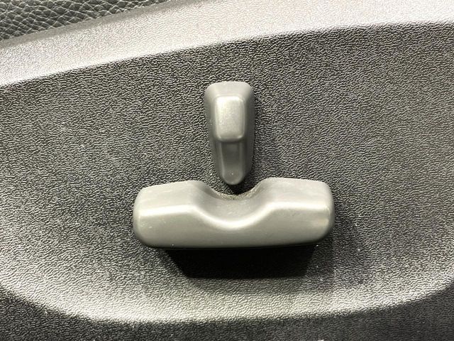 SUBARU IMPREZA 5DOOR 2011 Image 31