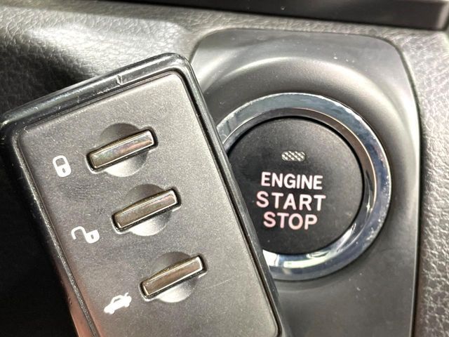 SUBARU IMPREZA 5DOOR 2011 Image 31