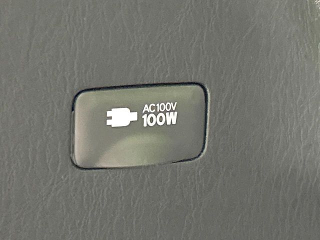 TOYOTA HIACE VAN 4WD 2019 Image 31