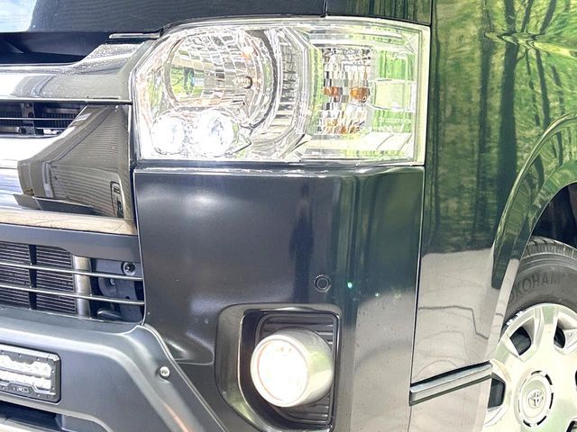 TOYOTA HIACE VAN 4WD 2019 Image 31