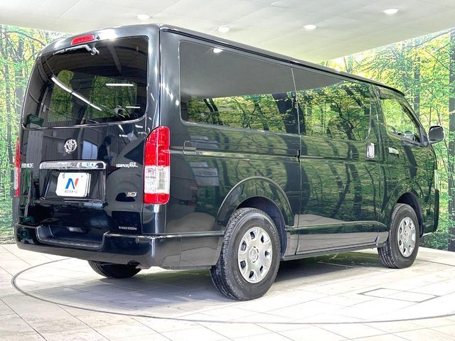 TOYOTA HIACE VAN 4WD 2019 Image 31