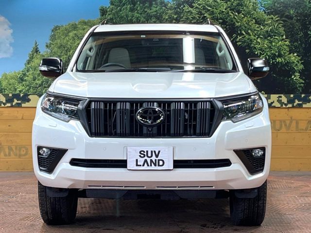 TOYOTA LANDCRUISER PRADO 2023 Image 31