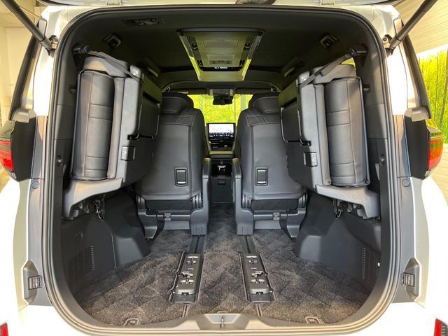 TOYOTA VELLFIRE  HYBRID 2024 Image 31