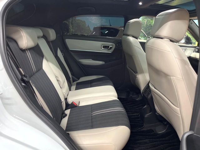 HONDA VEZEL E:HEV 2023 Image 31
