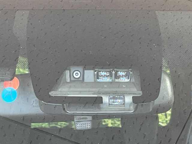 TOYOTA VOXY HYBRID 2020 Image 31