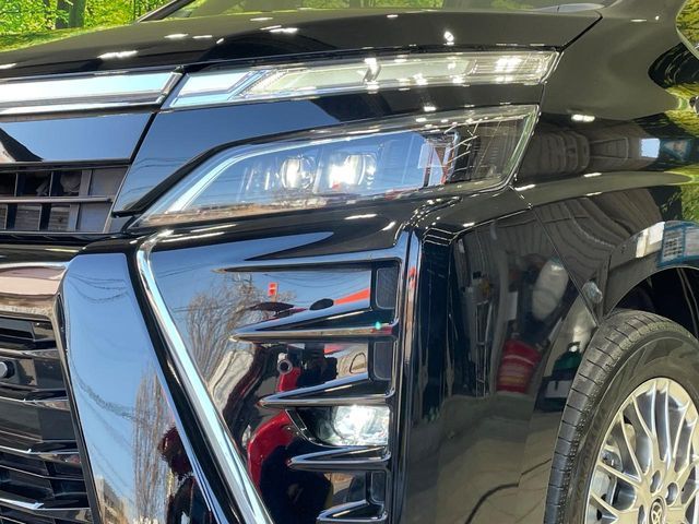 TOYOTA VOXY HYBRID 2020 Image 31