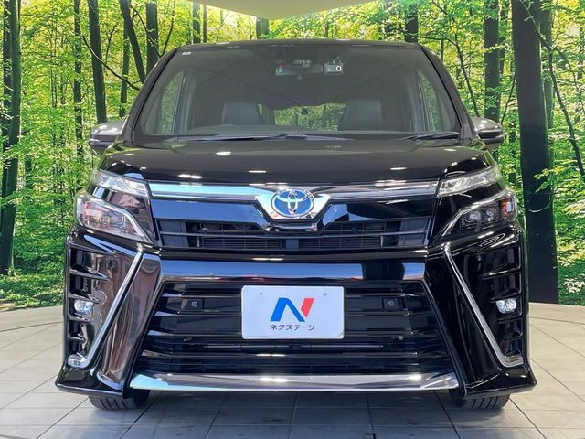 TOYOTA VOXY HYBRID 2020 Image 31