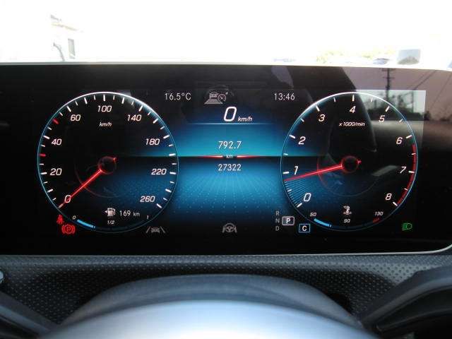 MERCEDES BENZ A CLAS 2019 Image 31