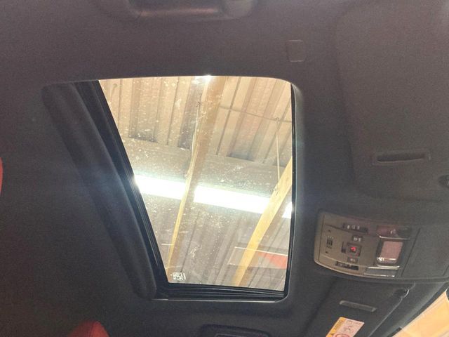 TOYOTA LEXUS RX450H 2WD 2021 Image 31