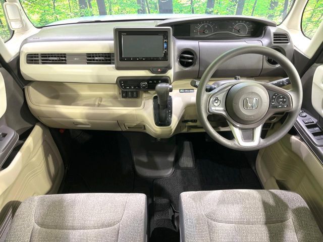 HONDA N BOX 2017 Image 31