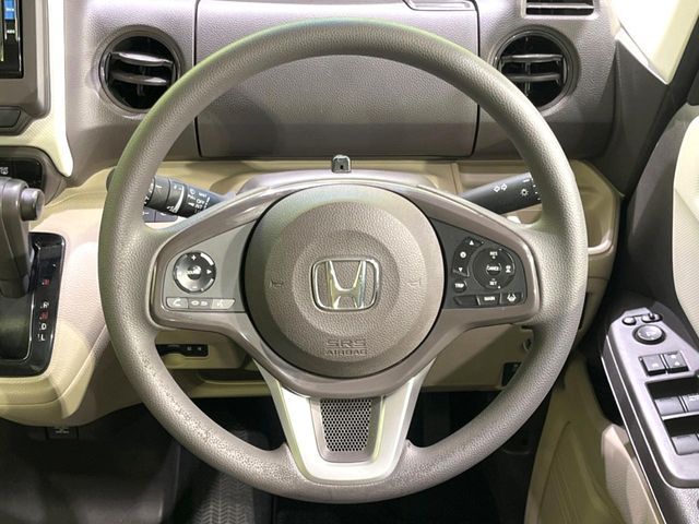 HONDA N BOX 2017 Image 31