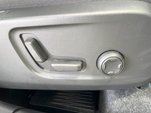 VOLVO XC40 2021 Image 31