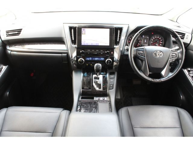 TOYOTA ALPHARD 2020 Image 31