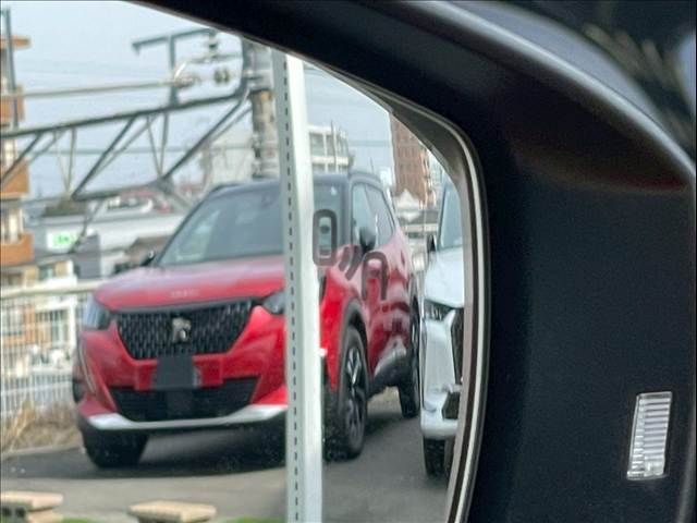 VOLKSWAGEN T-CROSS 2020 Image 31