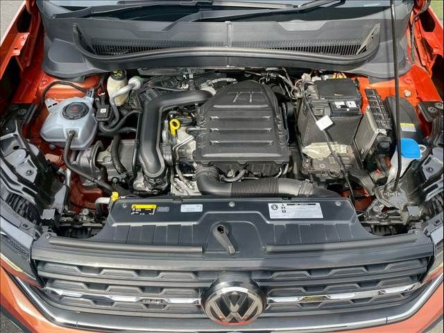 VOLKSWAGEN T-CROSS 2020 Image 31