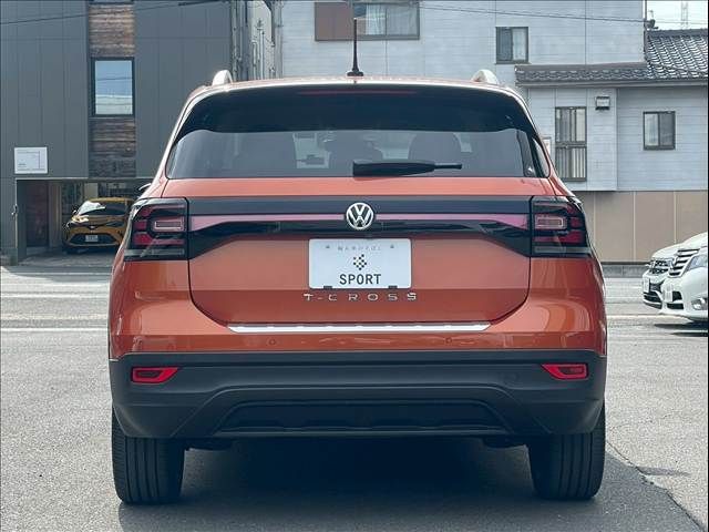 VOLKSWAGEN T-CROSS 2020 Image 31
