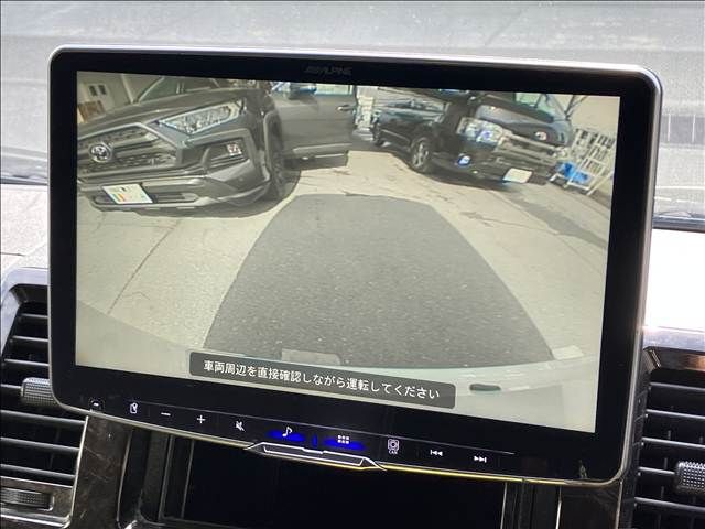 TOYOTA HIACE VAN 4WD 2023 Image 31