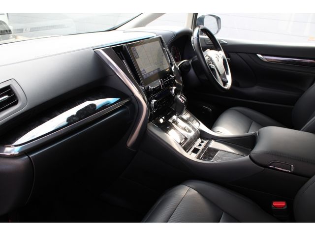 TOYOTA ALPHARD 2020 Image 31