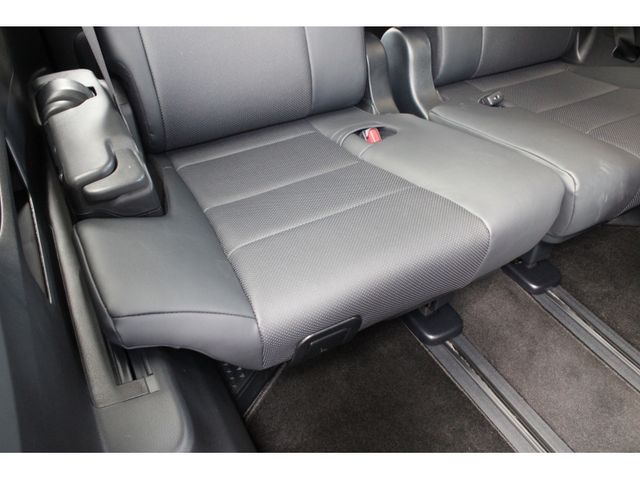 TOYOTA ALPHARD 2020 Image 31