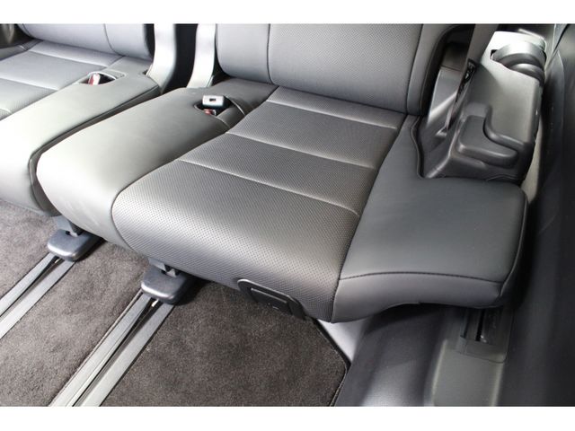 TOYOTA ALPHARD 2020 Image 31