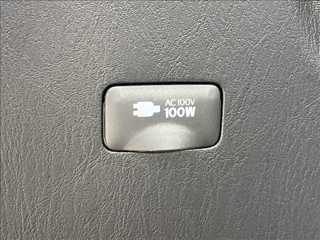 TOYOTA HIACE VAN 4WD 2021 Image 31