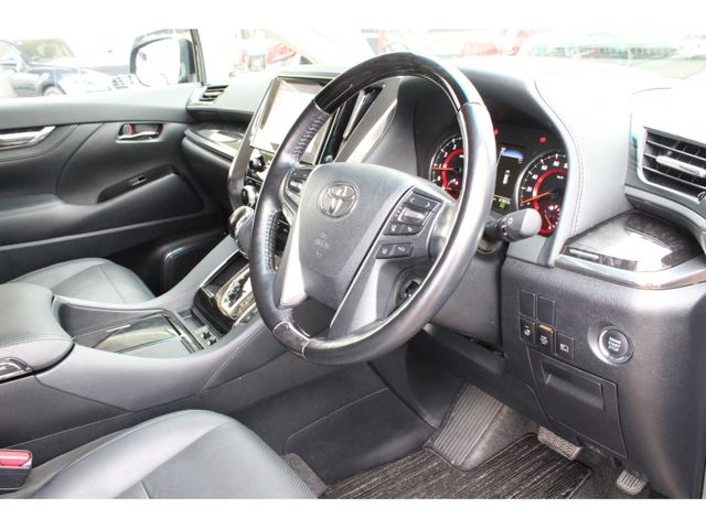 TOYOTA ALPHARD 2021 Image 31