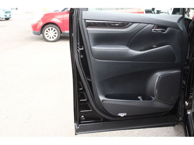 TOYOTA ALPHARD 2021 Image 31