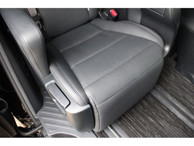 TOYOTA ALPHARD 2021 Image 31