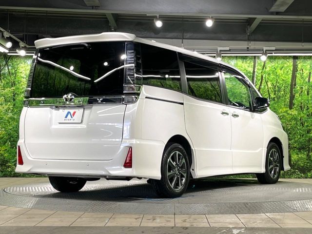 TOYOTA VOXY 2021 Image 31