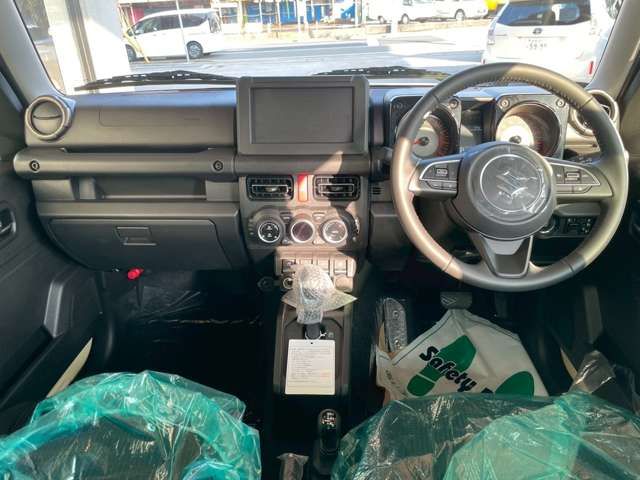 SUZUKI JIMNY NOMADE 2025 Image 31