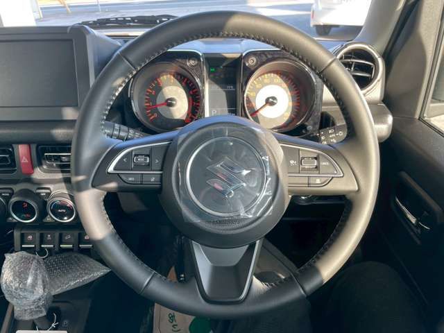 SUZUKI JIMNY NOMADE 2025 Image 31