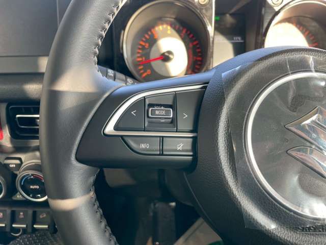 SUZUKI JIMNY NOMADE 2025 Image 31