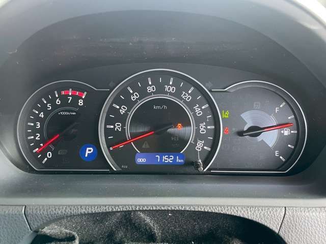 TOYOTA VOXY 2018 Image 31