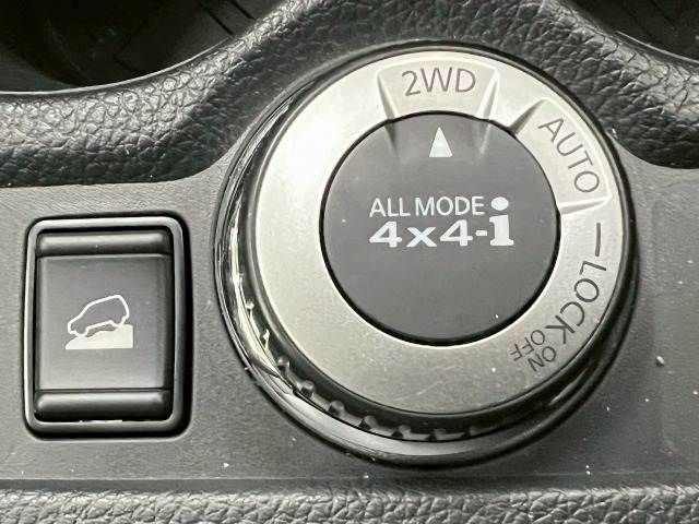 NISSAN X-TRAIL 4WD 2018 Image 31